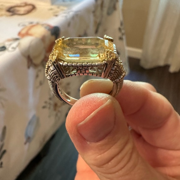 Judith Ripka canary yellow cocktail ring Size 8 - Picture 4 of 7
